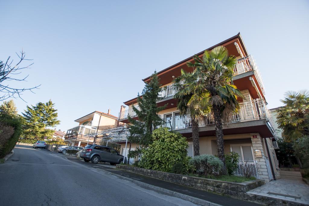 Apartments Samec Izola Exteriér fotografie